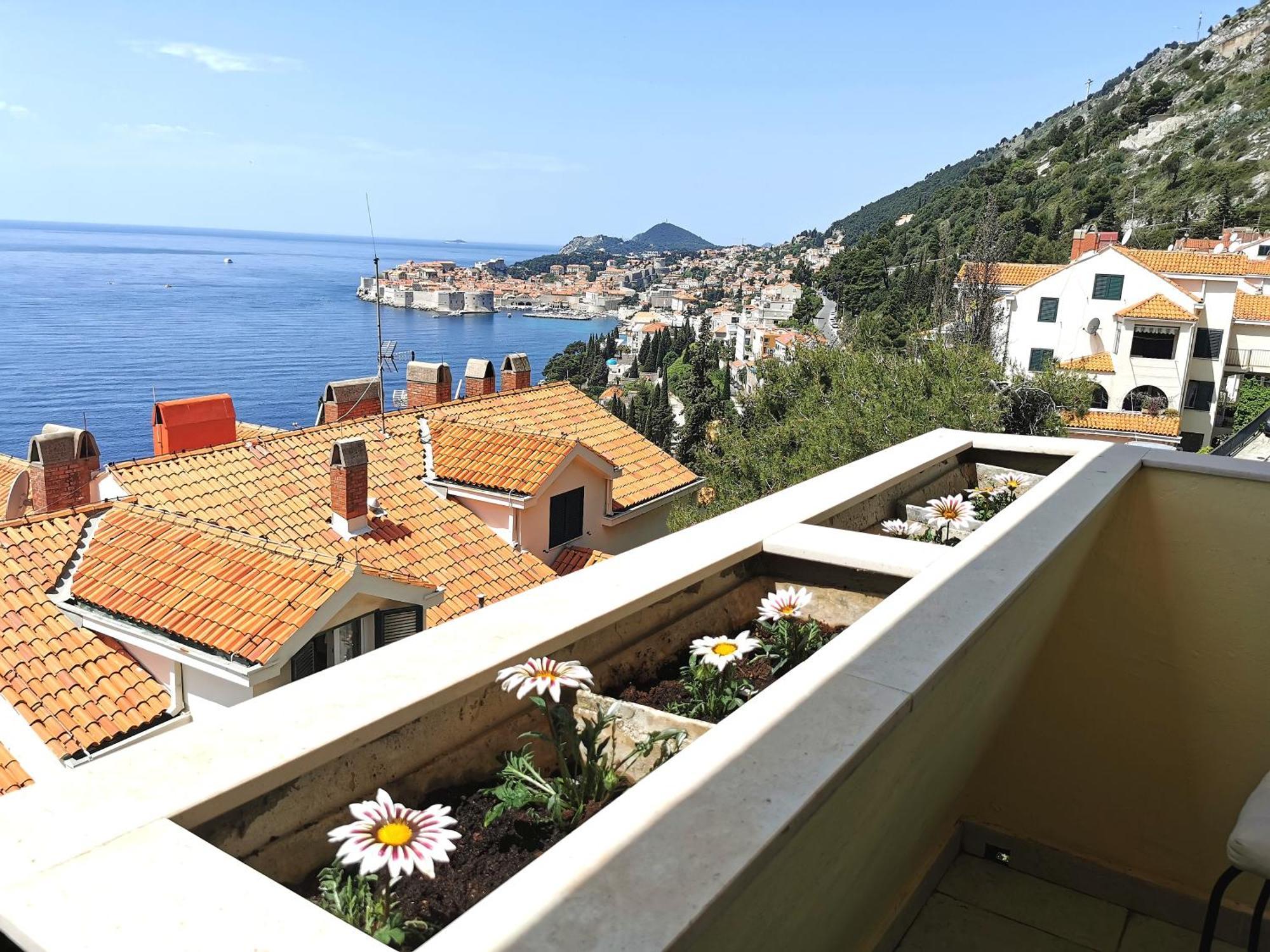 Apartment Zlatni Potok - Best View Of The Old Town Dubrovnik Exteriör bild